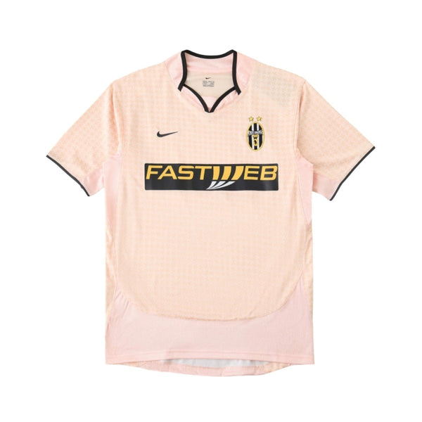 Juventus Away 03/04