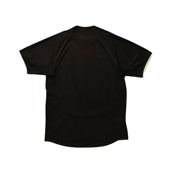 Manchester United Away 04/05